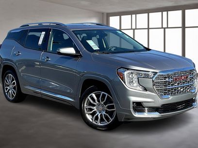 Used 2024 GMC Terrain Denali w/ Denali Premium Package