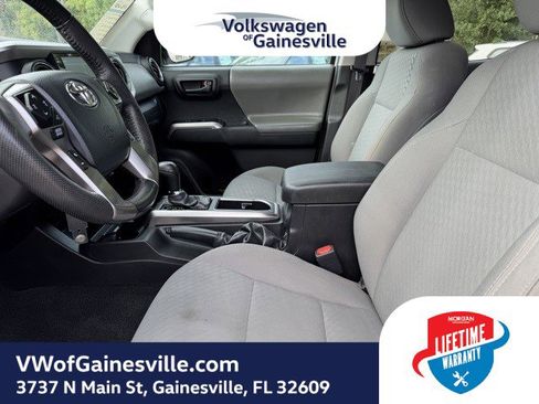 Used 2023 Toyota Tacoma SR5 image 18