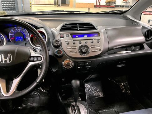 Used 2010 Honda Fit Sport image 6