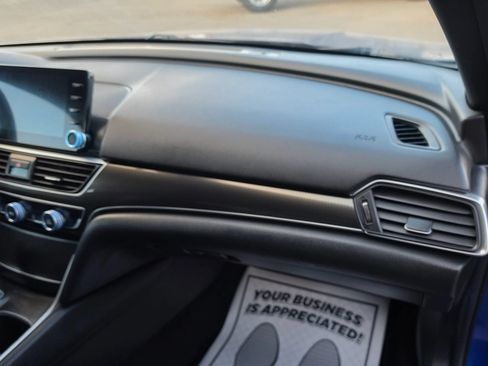 Used 2019 Honda Accord Sport image 30