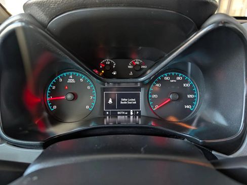 Used 2019 Chevrolet Colorado W/T w/ WT Convenience Package RWD image 2