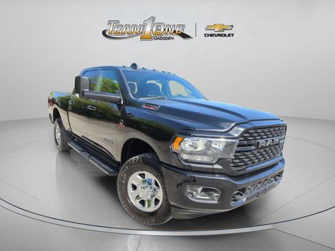 Used 2022 RAM 2500 Big Horn w/ Level C Equiment Group AWD/4WD image 1