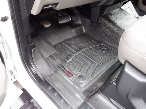 Used 2020 Ford F350 XLT image 17