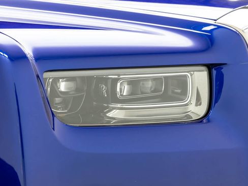 Used 2023 Rolls-Royce Phantom Sedan w/ The Phantom Package RWD image 49
