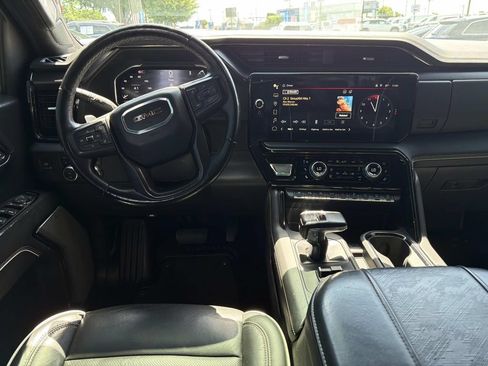 Used 2024 GMC Sierra 1500 AT4X AWD/4WD image 16