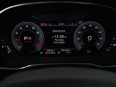Used 2023 Audi Q3 2.0T Premium Plus w/ Premium Plus Package AWD/4WD image 23