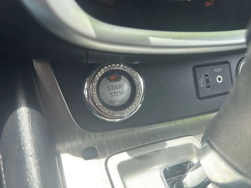 Used 2018 Nissan Murano Platinum w/ Cargo Package FWD image 14