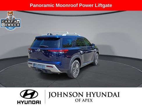 Used 2023 Nissan Pathfinder SL w/ SL Premium Package AWD/4WD image 8