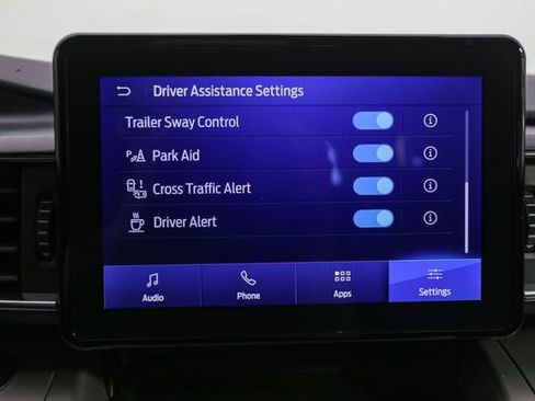Used 2023 Ford Explorer XLT w/ Equipment Group 202A AWD/4WD image 24