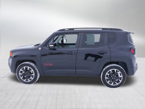 Certified 2023 Jeep Renegade Trailhawk w/ Sun/Sound Group image 4