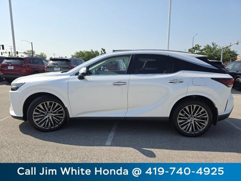 Used 2024 Lexus RX 350 AWD w/ Convenience Package image 16