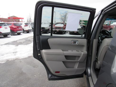 Used 2012 Honda Pilot EX image 23