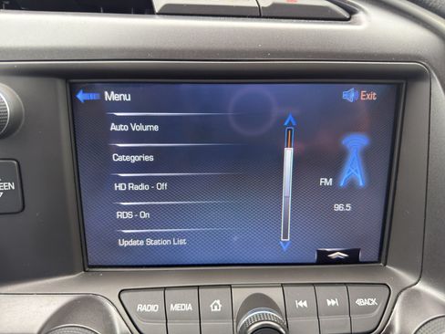 Used 2018 Chevrolet Corvette Stingray Convertible w/ 1LT RWD image 28