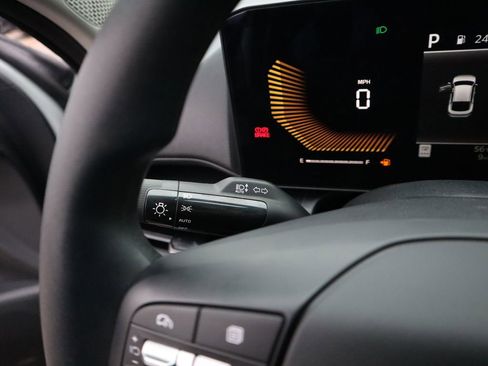 New 2025 Kia K4 LXS image 29