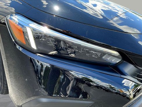 Used 2023 Honda Civic Sport image 30