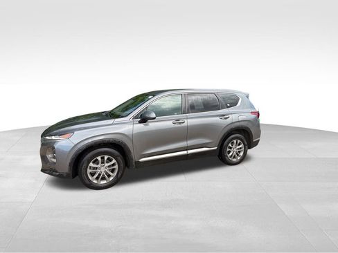 Used 2019 Hyundai Santa Fe SE AWD/4WD image 5