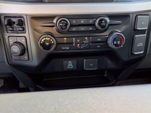 New 2024 Ford F550 4x4 SuperCab Super Duty image 16