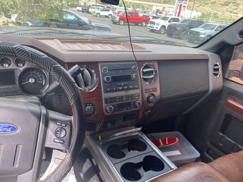 Used 2012 Ford F350 King Ranch w/ King Ranch w/Chrome Pkg AWD/4WD image 17