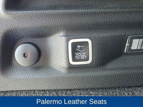 Used 2024 Jeep Grand Cherokee L Summit image 19