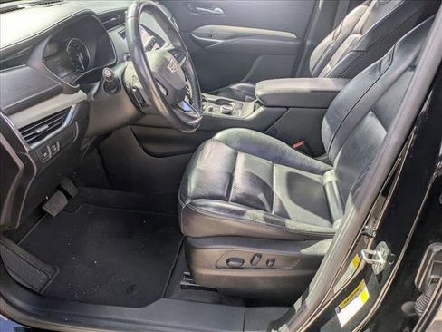 Used 2020 Cadillac XT4 Premium Luxury w/ Driver Awareness Package image 15