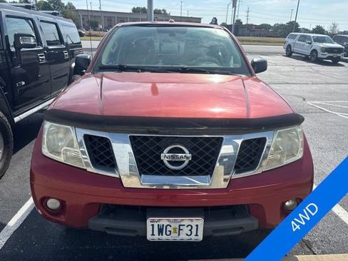 Used 2014 Nissan Frontier SV w/ SV Value Truck Package AWD/4WD image 2