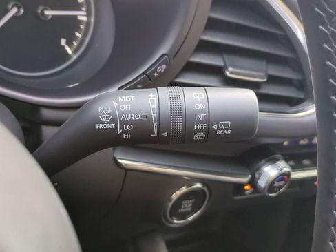 New 2026 MAZDA MAZDA3 Hatchback w/Premium Plus Pkg image 26