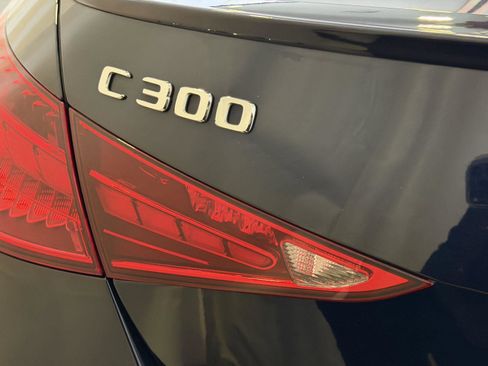 Used 2023 Mercedes-Benz C 300 4MATIC Sedan image 25