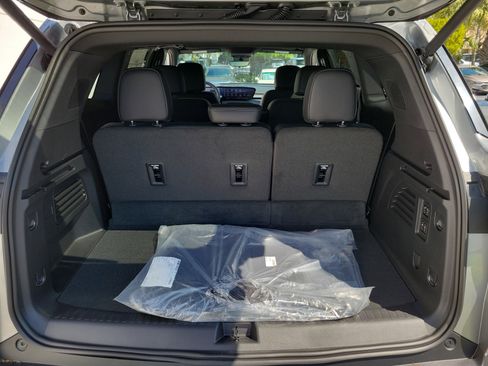 New 2026 Buick Enclave Preferred w/ Power Package image 8