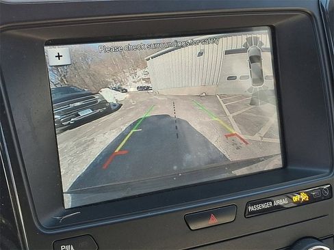 Used 2019 Ford Explorer XLT w/ Equipment Group 202A image 20