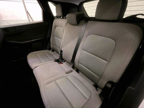 Used 2022 Ford Escape S image 25