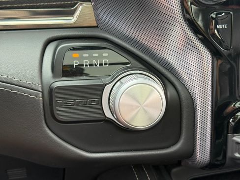 Used 2020 RAM 1500 Limited image 25