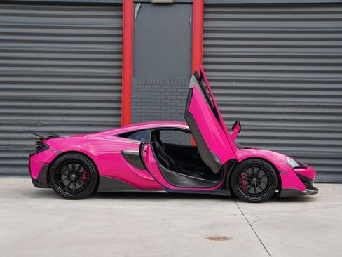 Used 2019 McLaren 600LT image 16