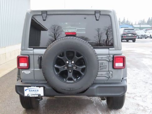 Used 2021 Jeep Wrangler Unlimited Sport image 10