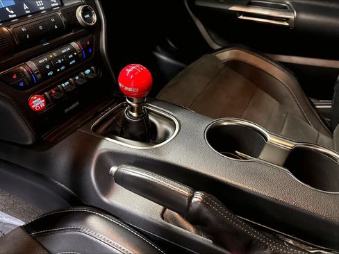 Used 2017 Ford Mustang Shelby GT350 RWD image 18