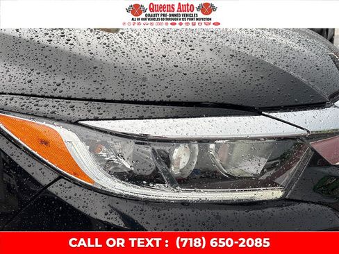 Used 2022 Honda HR-V LX image 29