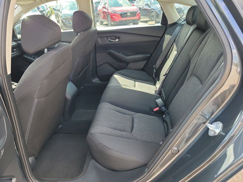 Used 2023 Honda Accord EX image 12