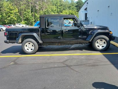 Used 2022 Jeep Gladiator Sport