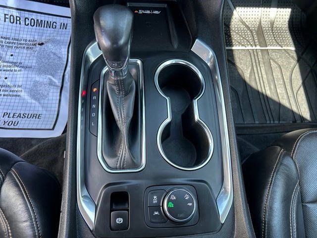 Used 2021 Chevrolet Traverse Premier w/ Redline Edition AWD/4WD image 36