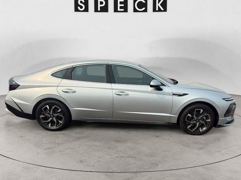 Used 2024 Hyundai Sonata SEL FWD image 5