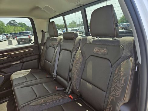 Used 2026 RAM 1500 Limited w/ Off Road Group AWD/4WD image 37