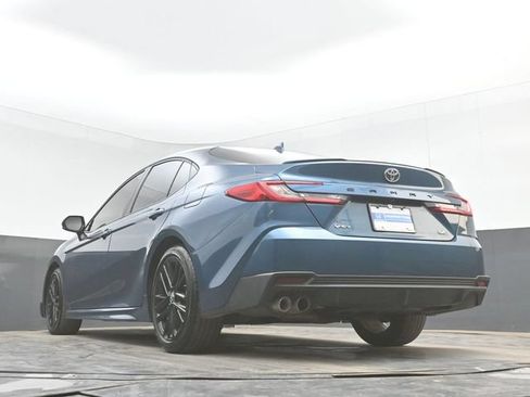 Used 2025 Toyota Camry SE w/ Convenience Package FWD image 44