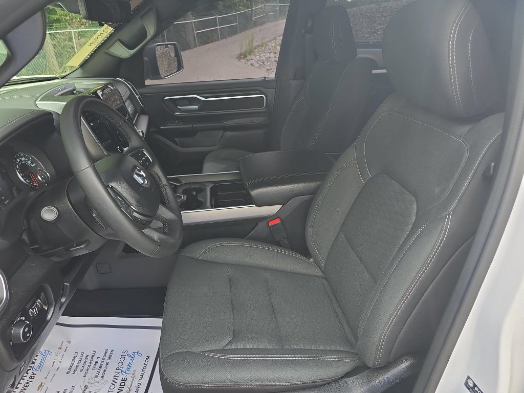 Used 2025 RAM 1500 Big Horn AWD/4WD image 15