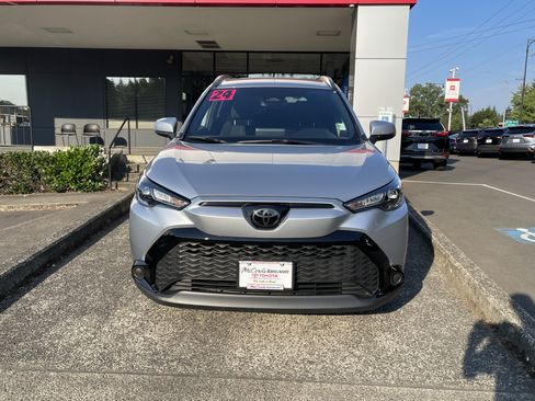Certified 2024 Toyota Corolla Cross AWD Hybrid image 3