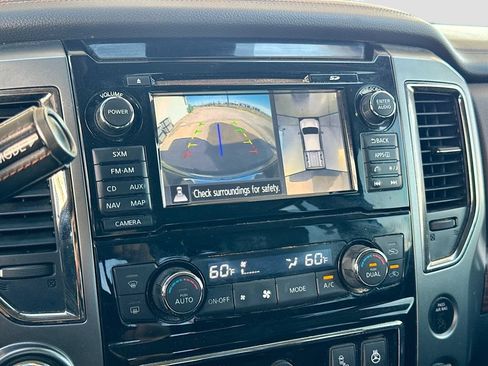 Used 2017 Nissan Titan Platinum Reserve AWD/4WD image 17