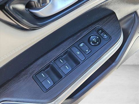 Used 2018 Honda Clarity Plug-In Hybrid image 10