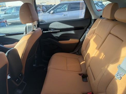 Used 2024 Kia Seltos EX AWD/4WD image 7