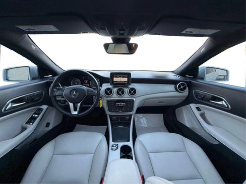 Used 2014 Mercedes-Benz CLA 250 image 23