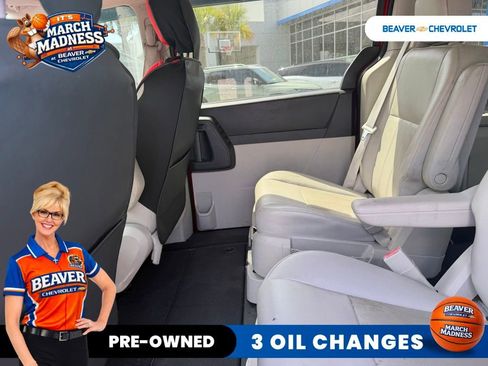 Used 2010 Dodge Grand Caravan SXT image 9