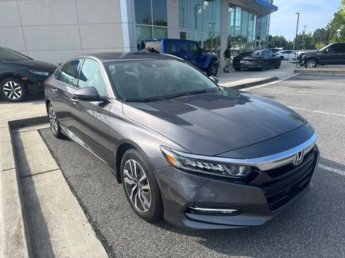 Certified 2018 Honda Accord EX-L image 3