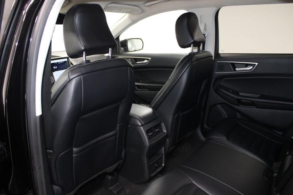 Used 2024 Ford Edge SEL AWD/4WD image 19